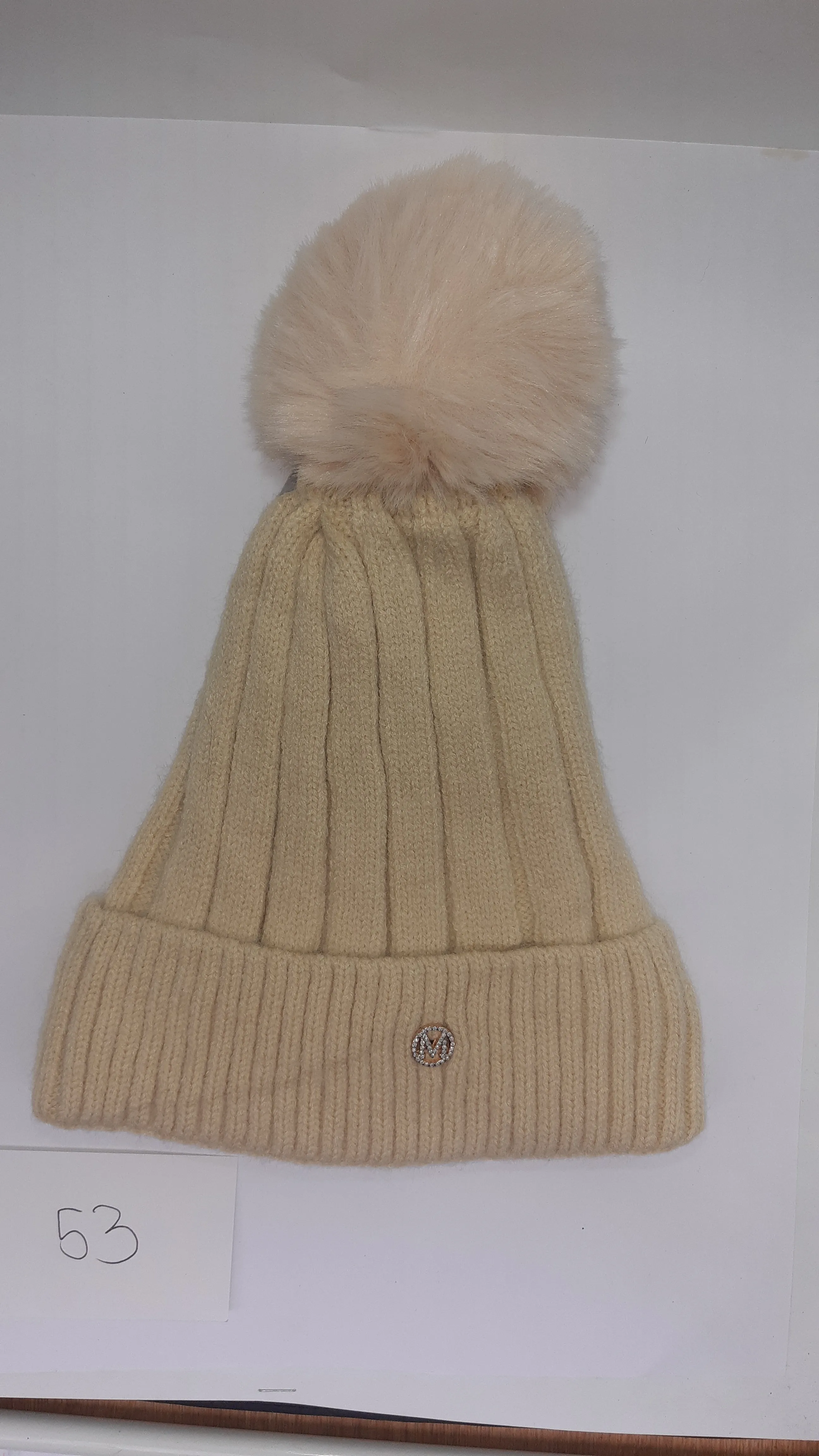 ACRYLIC RIBBED POM POM HAT AW23-RMD-53