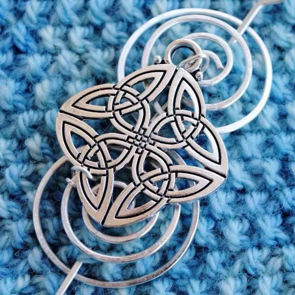 Celtic Knot Shawl Pin - Charmed Silver